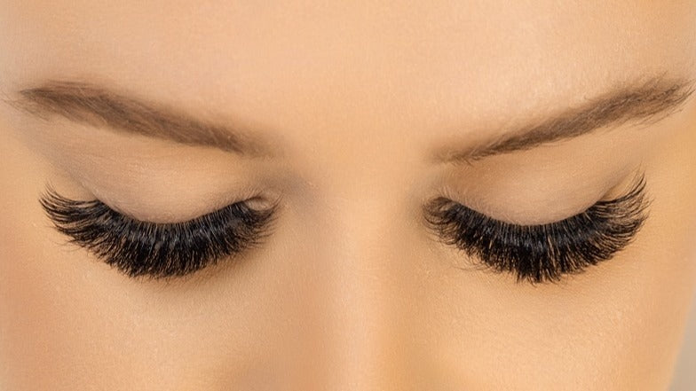 VOLUME EYELASH EXTENSION - easynicelash